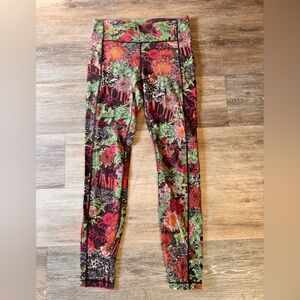 Lululemon Athletica Floral Leggings with side pockets
